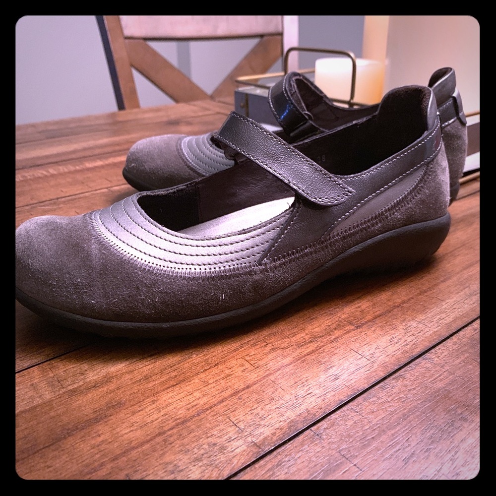 Naot Kirei Grey Mary Jane Comfort Walking Shoes